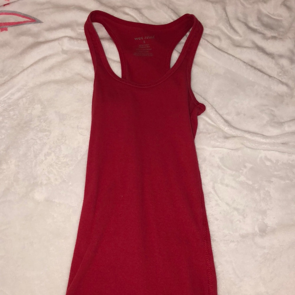 🔥🔥 WET SEAL TANK TOP